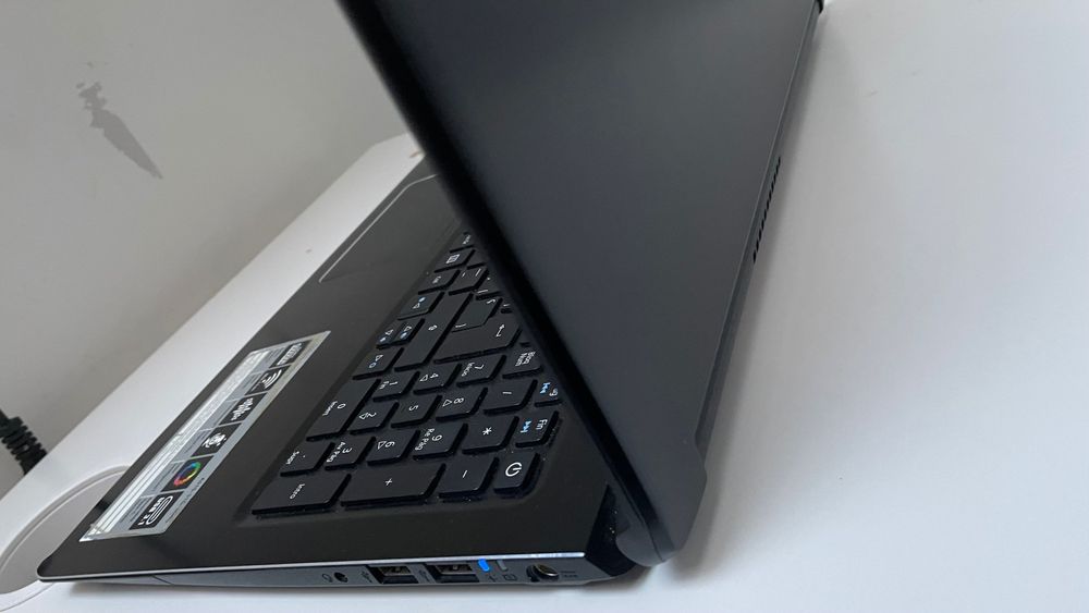 Acer Aspire 5 A515-51G-504G Preto/Prata