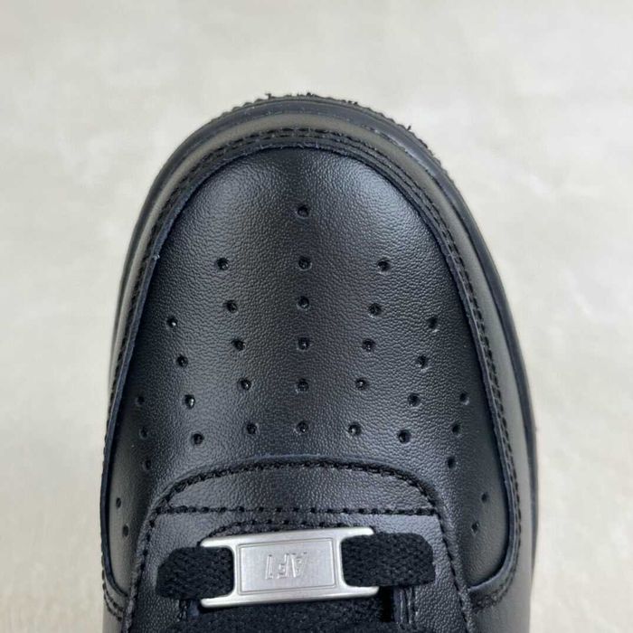 Nike Air Force 1 Low Czarny  38.5