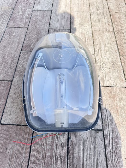 Oprawa lampy drogowej