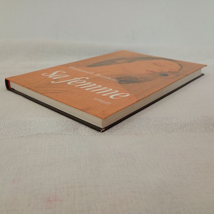 Sa Femme. Emmanuele Bernheim