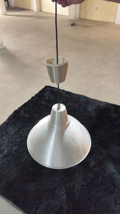 Candeeiro estilo industrial