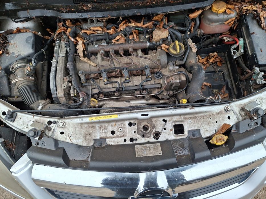 Silnik 1.9cdti zafira astra vectra Signum głowica blok wtrysk turbina