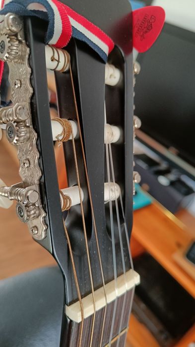 Guitarra artimusica 33 N.