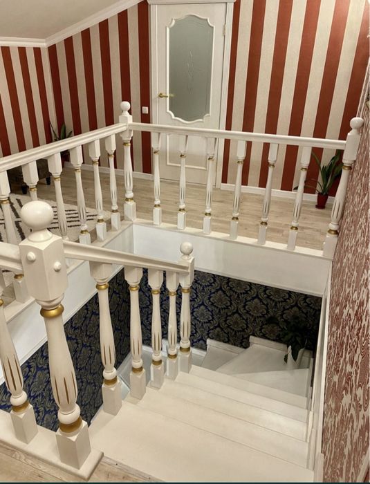 3-кімнатна, 2-рівнева на Щасливому.  ВЕЛИКА 120м2.Дизайнерськи ремонт