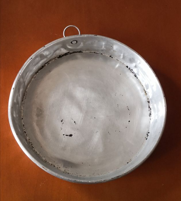 3 Cake Pans440313487116871687