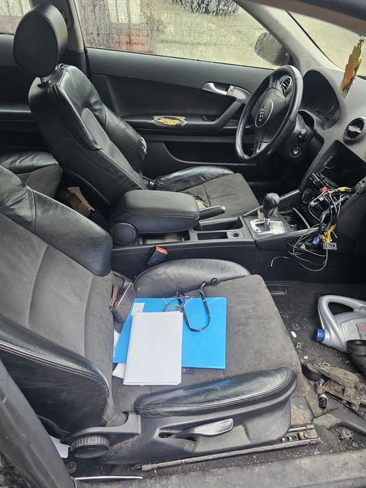 Audi a3 8p 2.0 tdi maska drzwi klapa