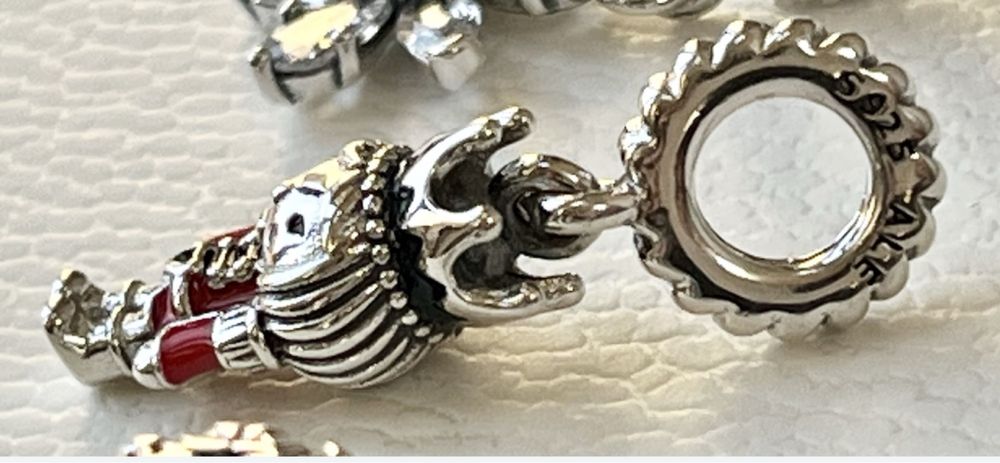 Zawieszka Pandora - Świąteczny Dziadek do Orzechów