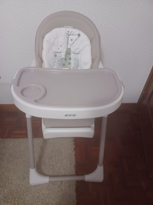 Cadeira de refeição para bebé
