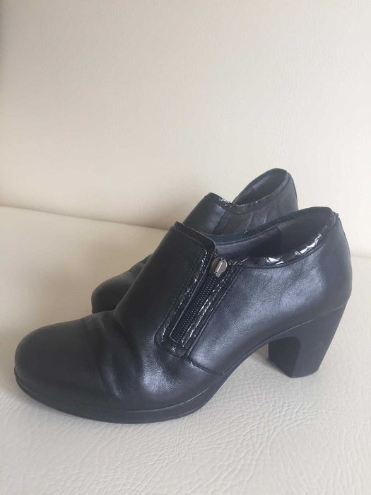 Botins em Pele Genuína