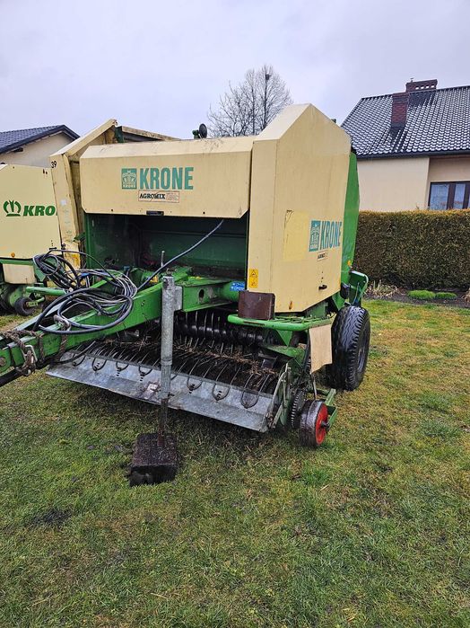 Prasa Rolująca KRONE Round Pack 1550 zwijająca jak claas do siana