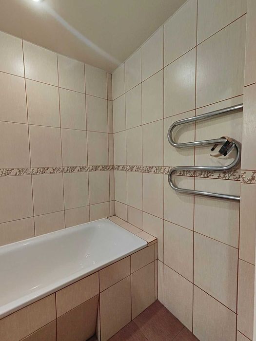 ПРОДАМ 3-х кінатну квартиру, Бородинськкий район , ТЦ Континент