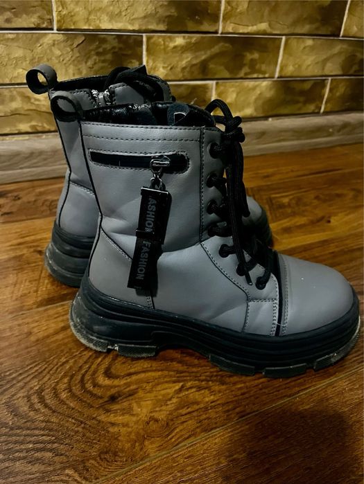 Дитячі зимові  шкіряні сапожки