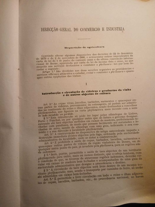 Relatorio da Comissão Central Anti Phylloxerica do norte 1883