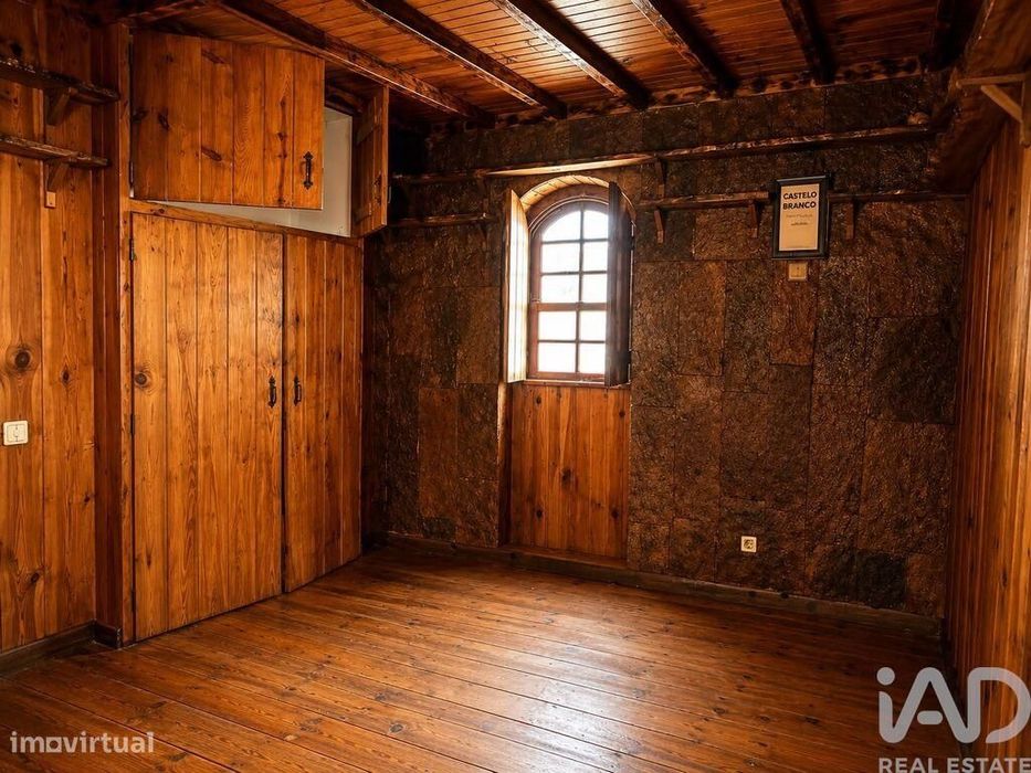 Casa / Villa T4 em Encarnação de 178 m2
