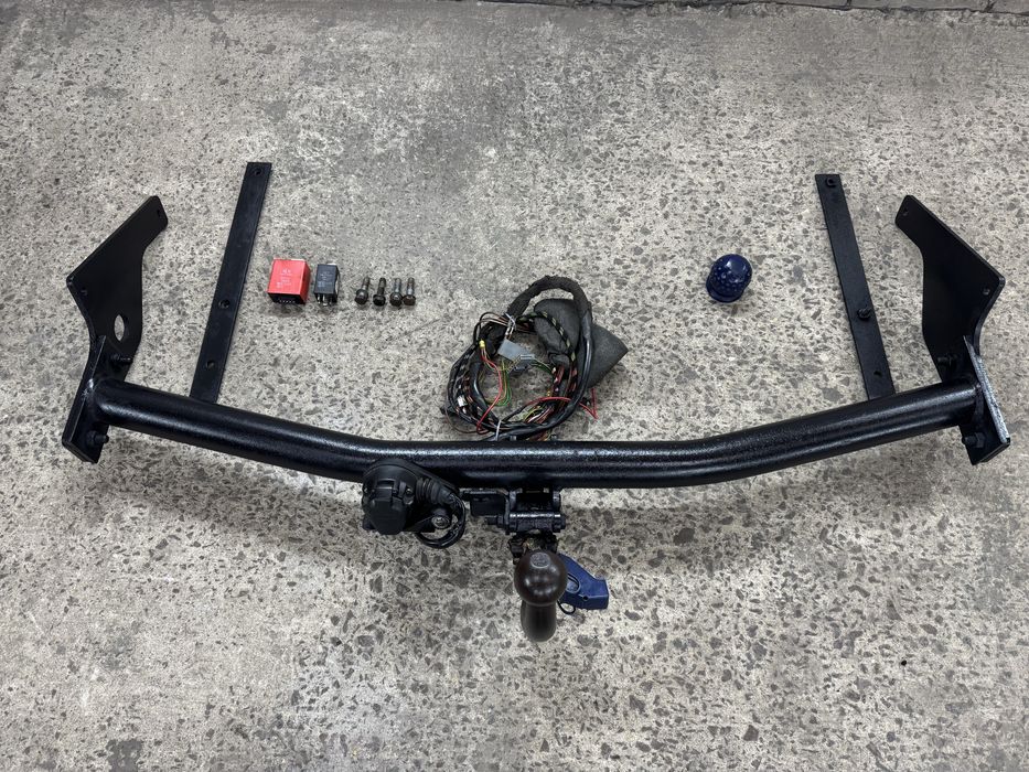 Зйомни Фаркоп форкоп приципне Форд Фокус 2 ІІ Ford Focus 2 Універсал