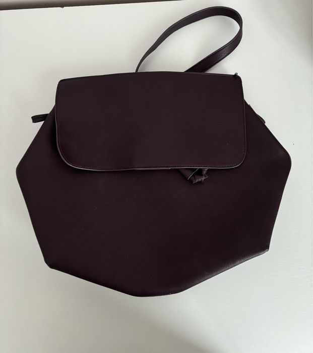 Bordowy elegancki plecak