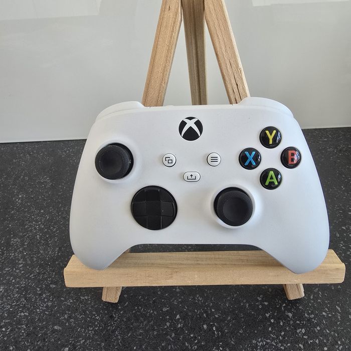 Pad, kontroler xbox one model 1708 stan bdb