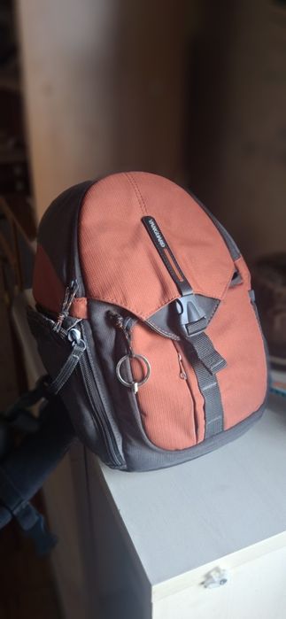 Фотоопарат Nikon D5100 18-55vr kit