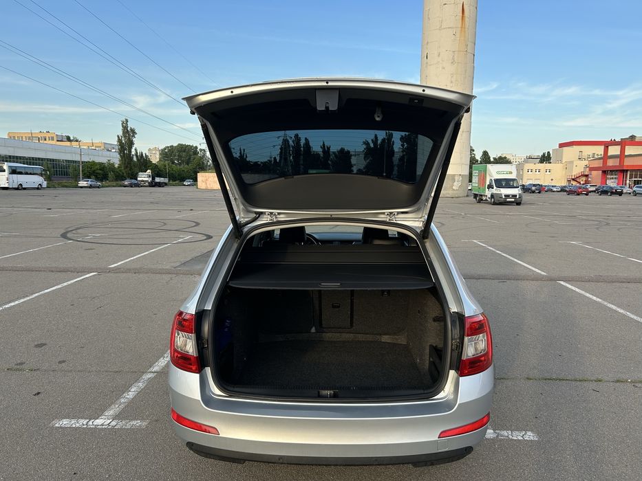 Skoda Octavia 2015 VIN TMBJJ7NE3F0121645 фото оголошення 13 з 22