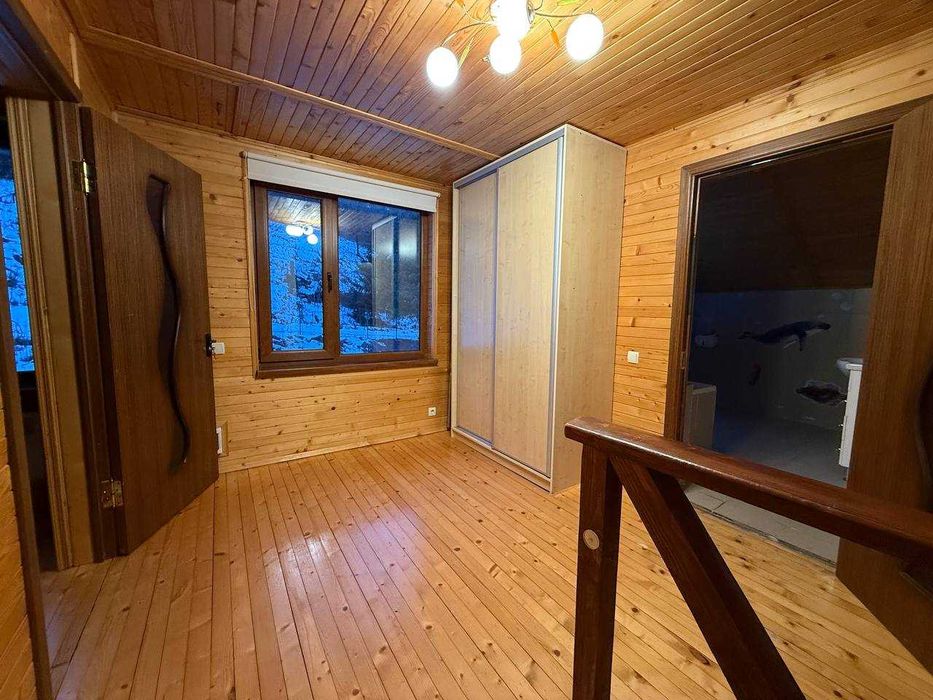 Каркасний будинок с.Буковець 145 кв + 9 соток