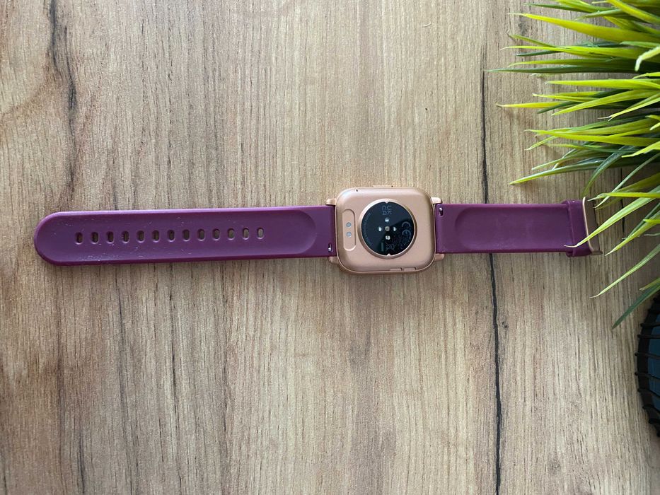 Zegarek Sportowy Smartwatch Damski Wyprzedaż