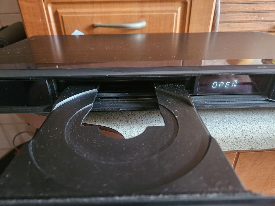 Sony BDP-S350 Blu-Ray DVD
Stan: Używany

Odtwarzacz Blu-Ray SONY BDP-S