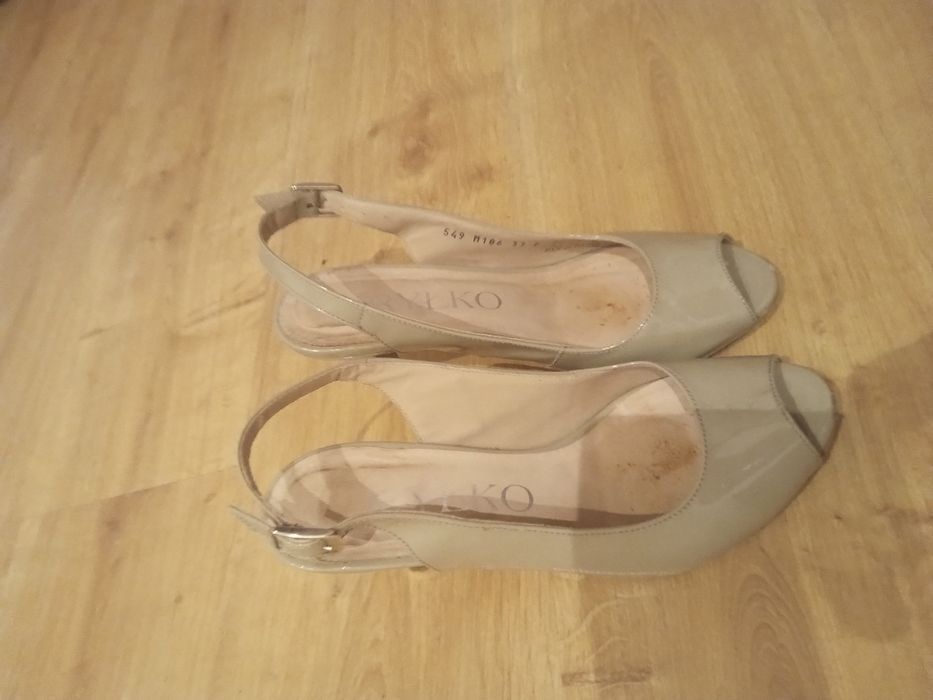 Buty damskie na obcasie Rylko r.37