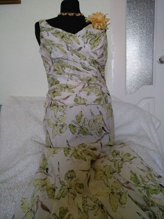 Продам женское платье летний костюм юбка и блуза сукня топ