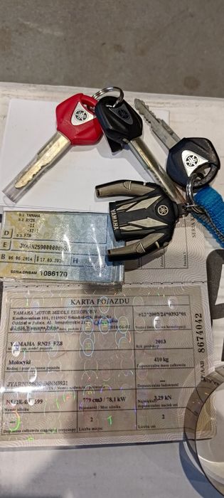 Yamaha fz8 N 2013 Śląsk 100% bezwyp. Jak nowa.