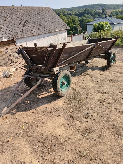 Wóz pod traktor - stan bardzo dobry