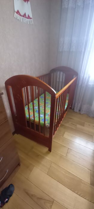 Ліжечко дитяче б/у