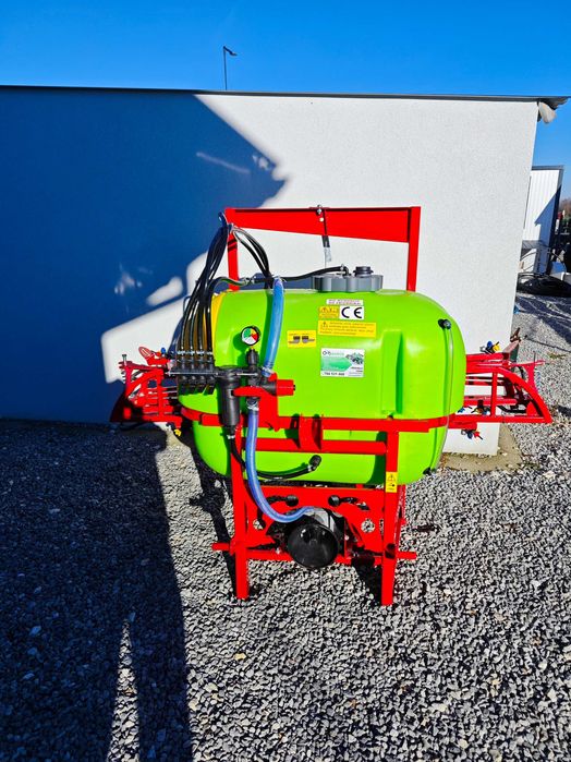 Zawieszany opryskiwacz Polowy Sokół 400 l