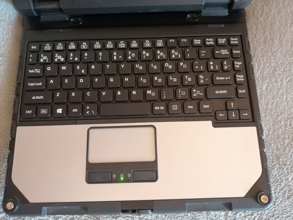 Nowy Panasonic CF-33 Windows 11  core i5 7 generacji 8GB RAMU 512GB SSD 12.1" wifi bt Lan SD Sim Idealny Stan