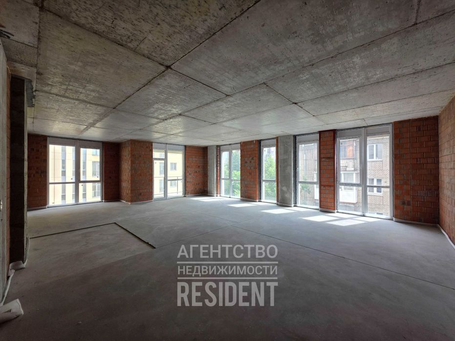 ЖК Жовтневый 83 м2. Жуковского Нагорный Парк Шевченко Соборный р-н IQ