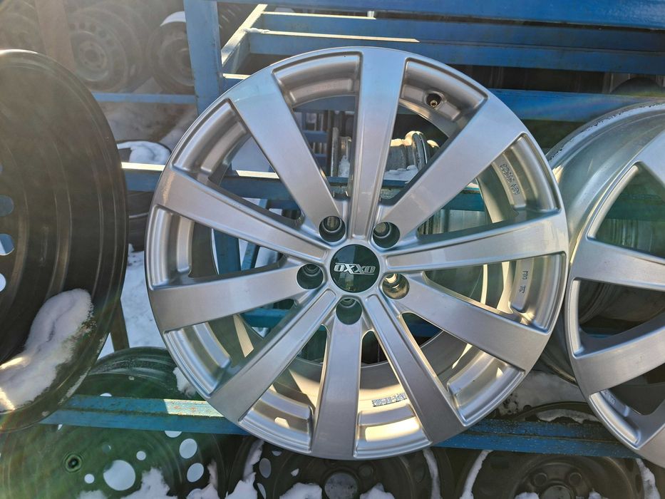 Диски OXXO 5/112 R18 8J ET30 VW Tiguan Фольцваген Тігуан .