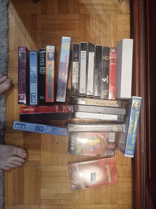Kasety VHS 22 sztuki z domu