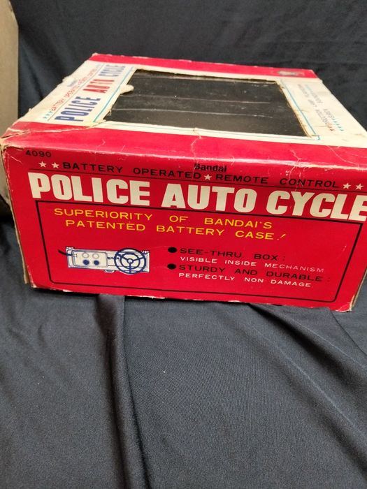 Brinquedo antigo, mota Bandai