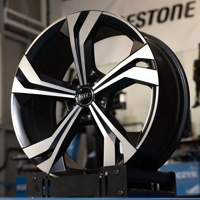 ORYGINALNE Felgi Audi 20" A3 A4 A6 A8 Q2 Q3