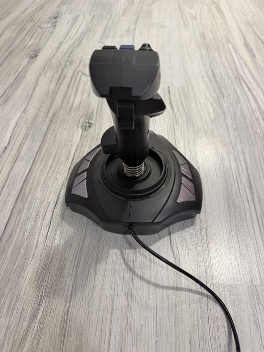 Joystick Genius Metalstrike 3D