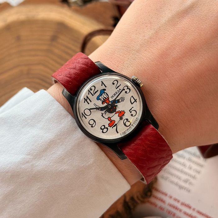 Lata 80, Pobeda. Donald Duck. Stan nowy! Zabytkowy zegarek mechaniczny