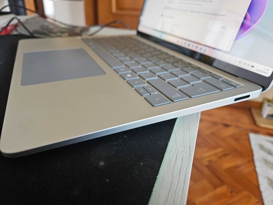 Microsoft Surface Laptop (7) 13.8"/Copilot/Snapdragon X Plus/16GB/256GB c/3 anos garantia