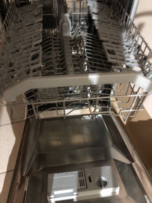 Посудомийка arston на запчастини