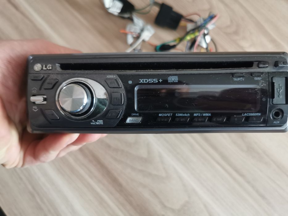 Radio samochodowe LG LAC5900RN 53wx4 CD USB