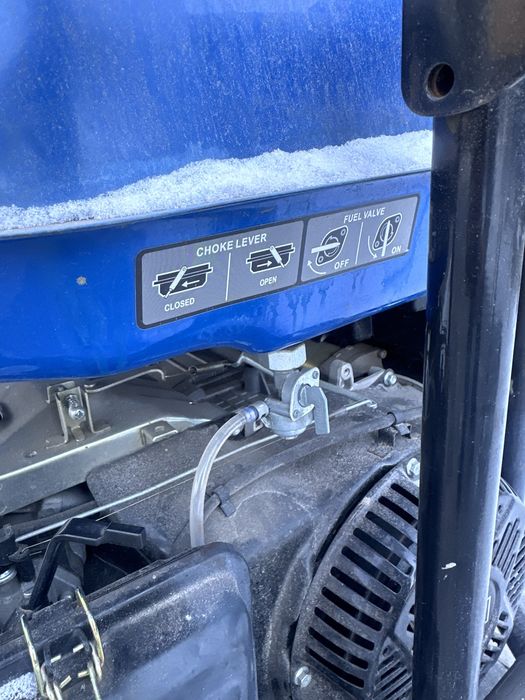 Генератор 5400W НЕ інверторний