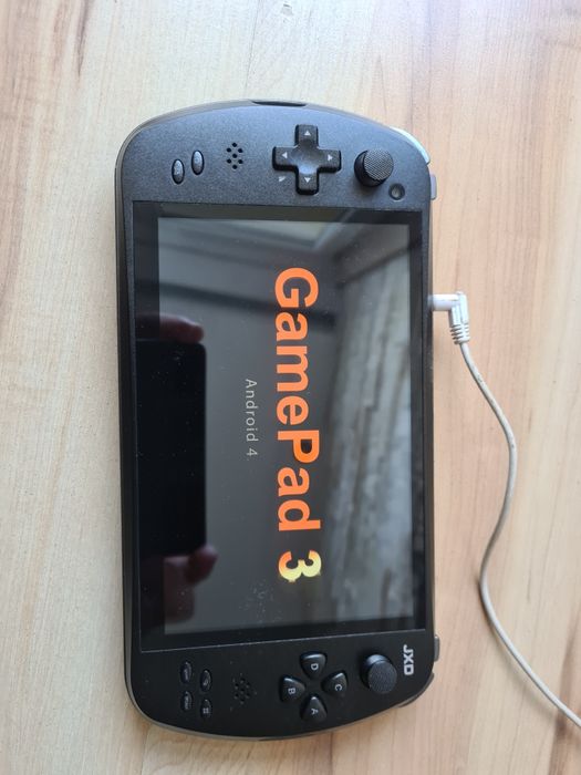 Konsola JXD 7800 GamePad 3 -plus Nintendo DS Lite dół.