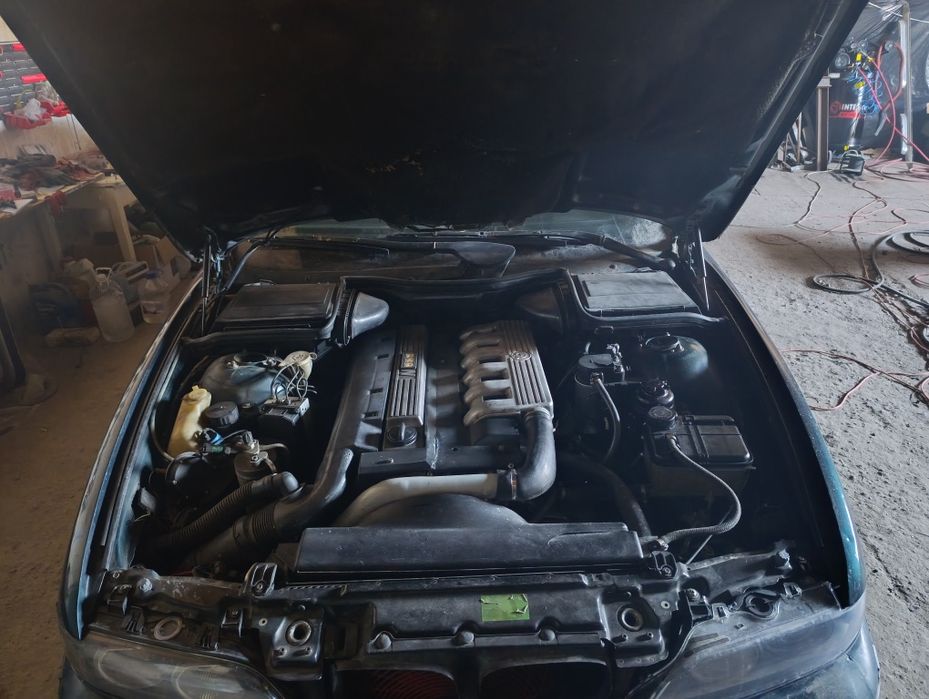 Продам Бмв е39 дорест