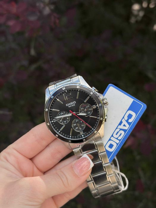 Чоловічий годинник CASIO Collection MTP-1374D-1A.