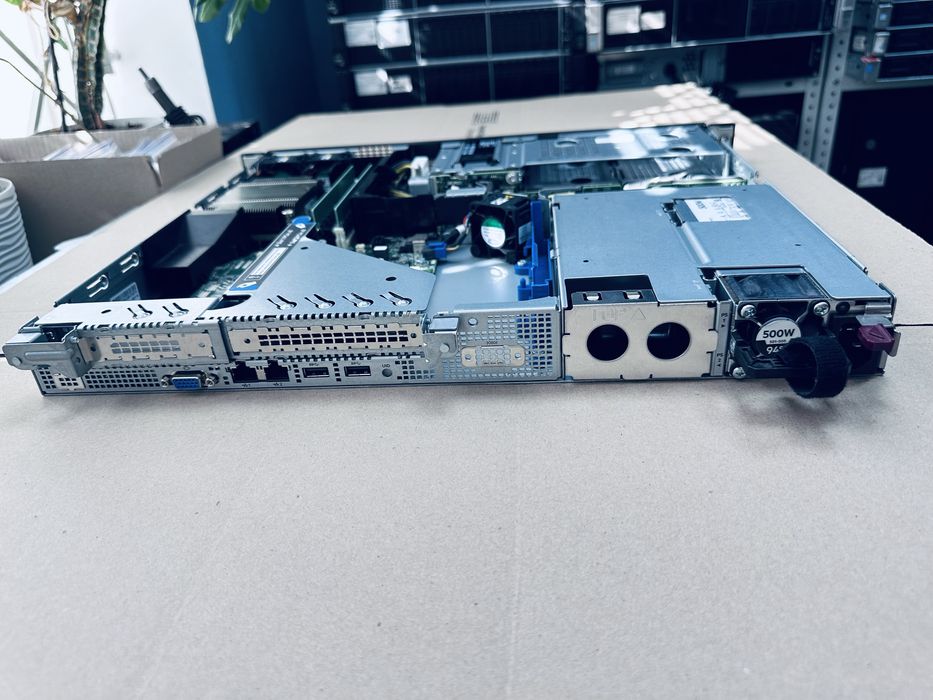 Сервер HP Proliant DL20 GEN10 SFF