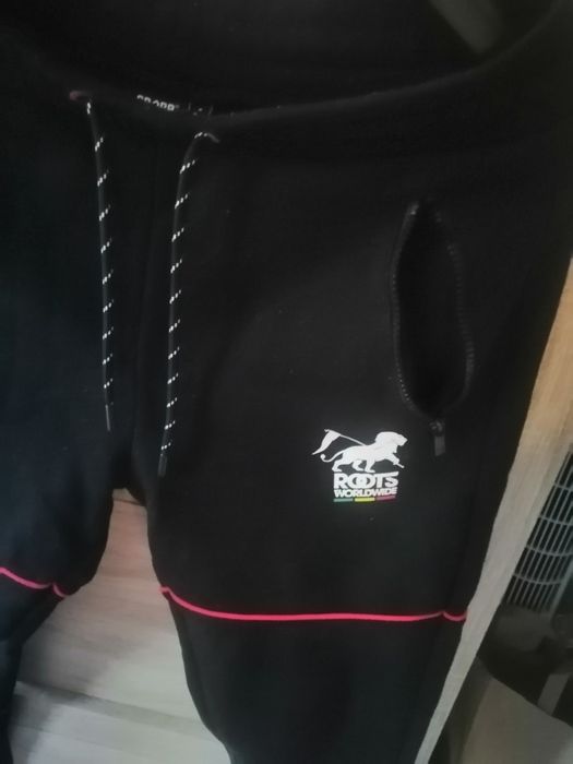 Spodnie cropp s chlopiece