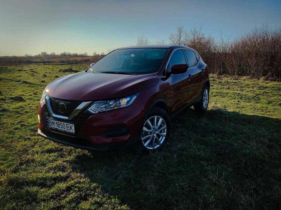 Nissan Rigue  . Подобова оренда без водія